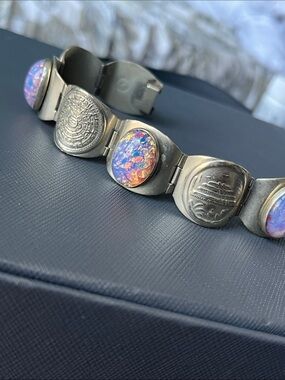 Vintage Taxco Aztec Mexico Panel Silver bracelet Dragon glass 7.5”